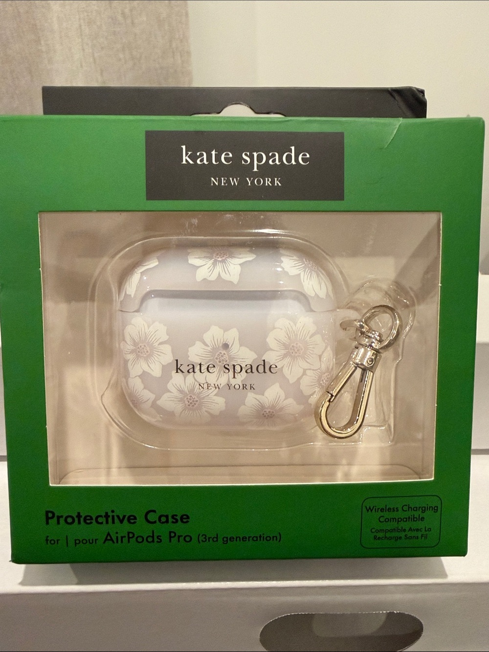 kate spade Floral AirPods Pro Case with Gold Clip - Light Purple & White